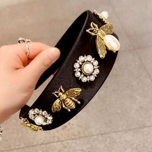 Elegant Wide-Brimmed Black Headband‎ with Gold Bee and Pearl Accents